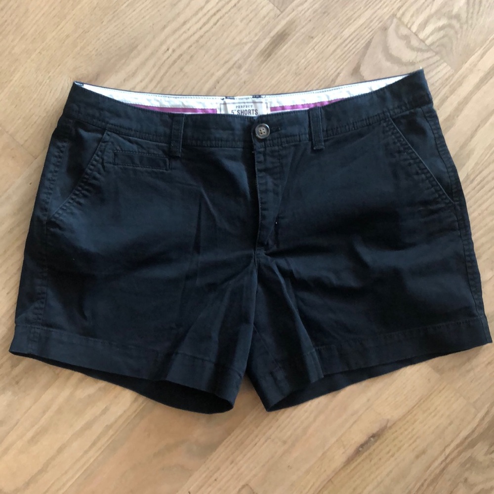 Old Navy Perfect 5” Shorts